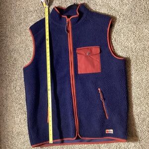 Fjallraven Vardag fleece vest XL blue w/ red trim heavyweight